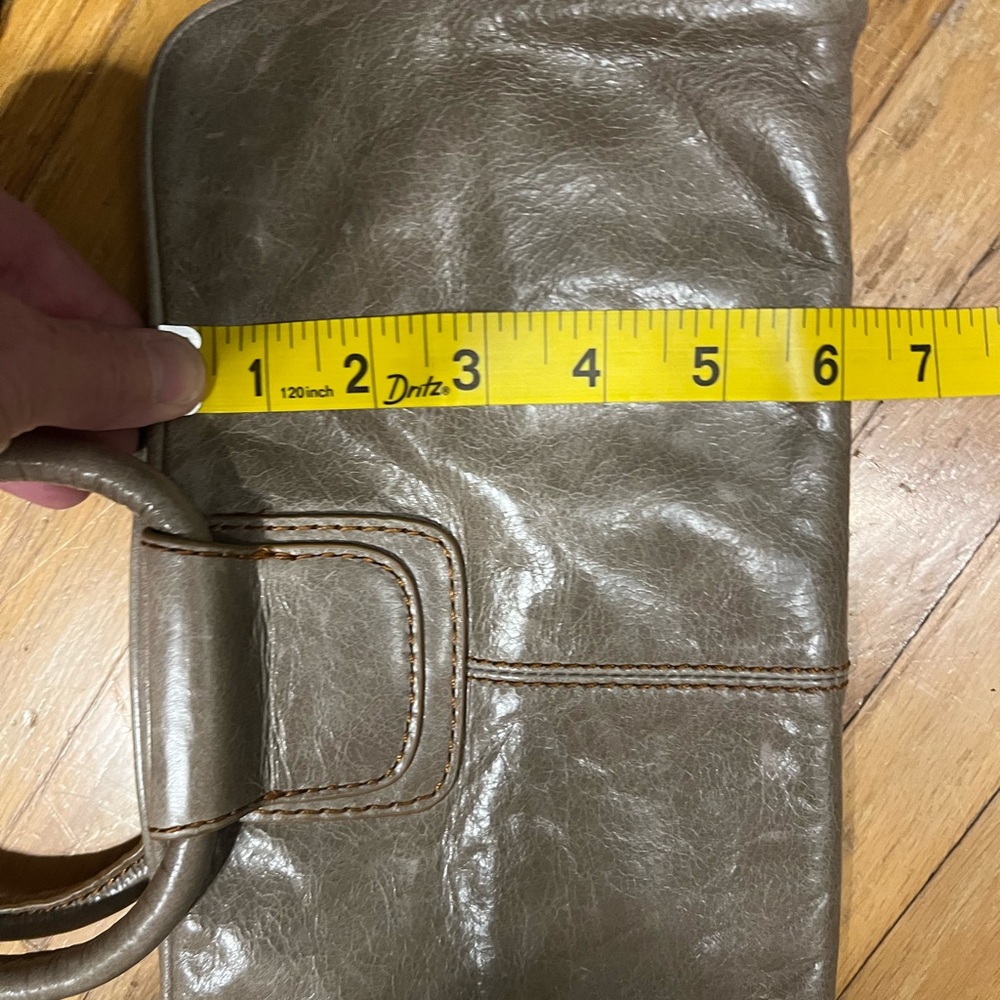 HOBO Tan Leather Clutch with Wristlet - Picture 8 of 9